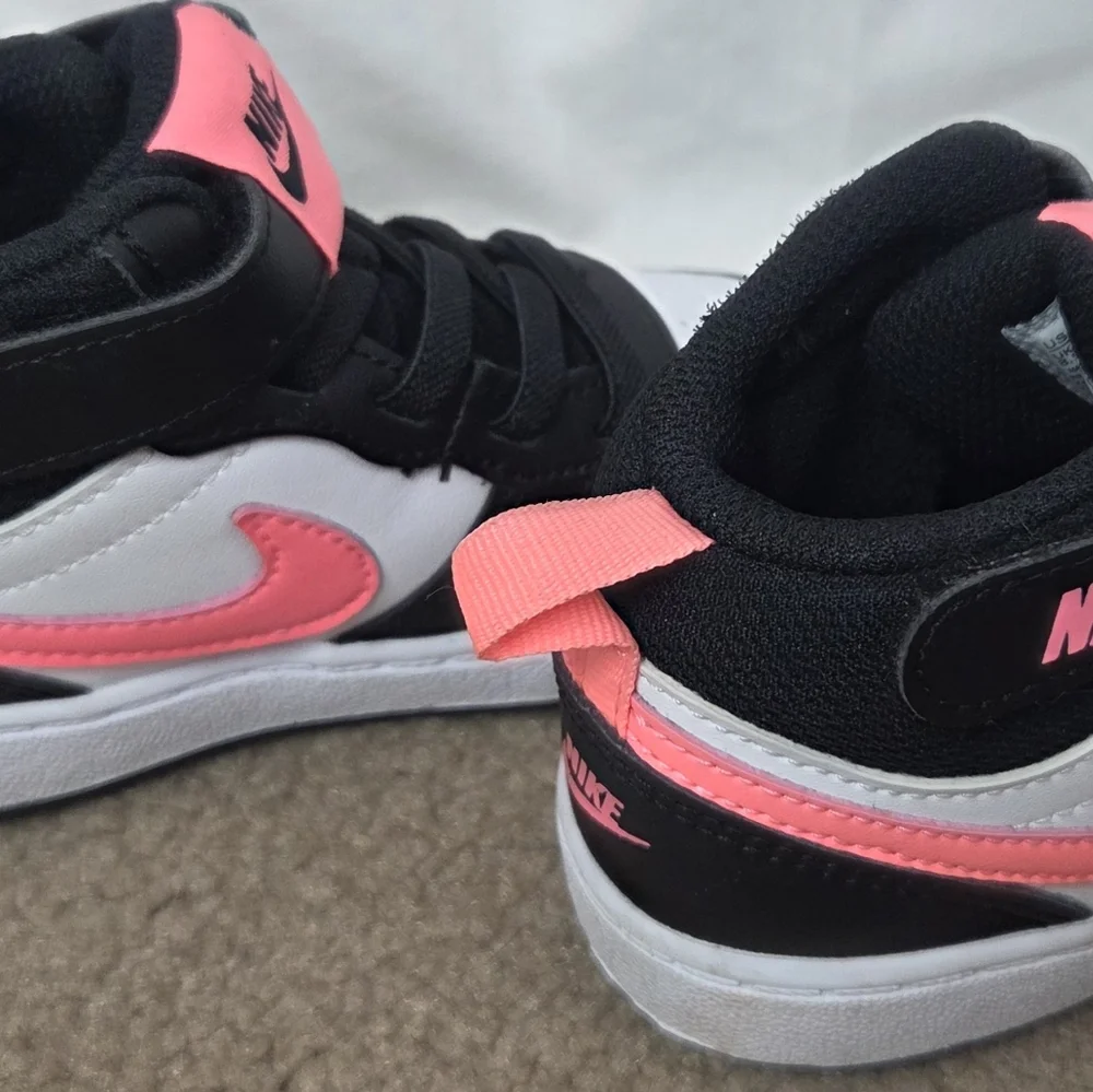 Nike Kids Black, White and Neon Pink Sneakers - Picture 6 of 11
